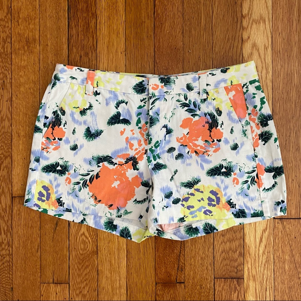 GAP White Floral 3” Shorts